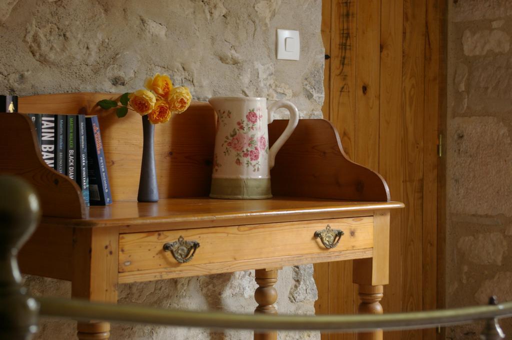 Bed and Breakfast L'Ancienne Forge 27 Rue De La Creche Bourg Born Villeréal Exterior foto